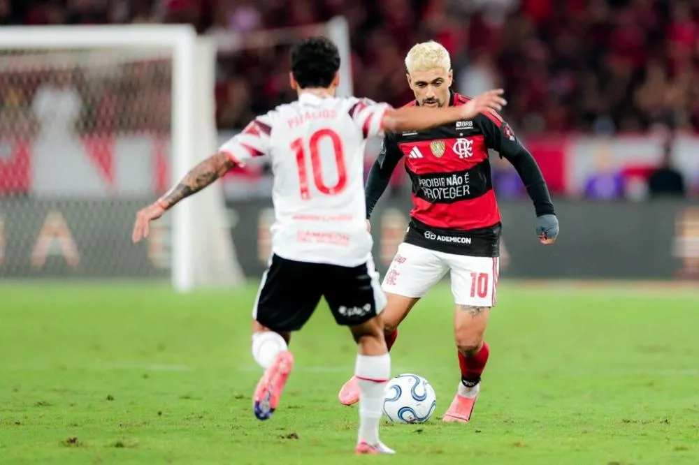 Estudiantes bate Fla e Palmeiras terá revanche pelo tetra da América