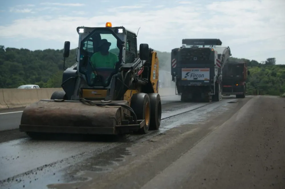 Cronograma de obras da EPR Paraná mobiliza equipes ao longo das rodovias sob concessão nesta quarta (28); veja os trechos