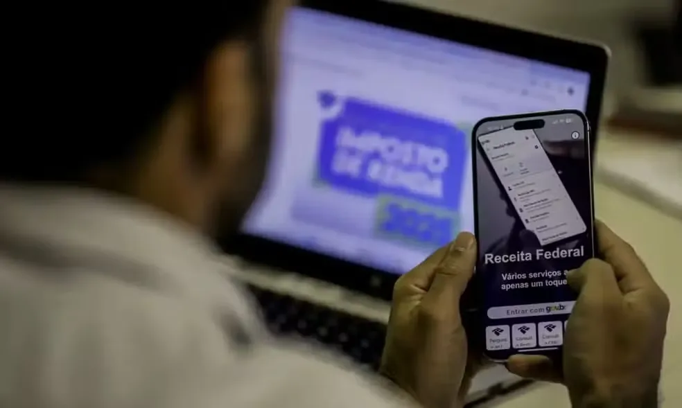 Imposto de Renda — Foto: Joédson Alves/Agência Brasil