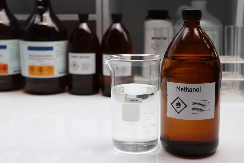 O metanol não se destina ao consumo humano — e é altamente tóxico — Foto: Adobe Stock
